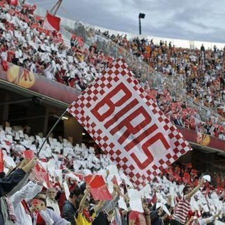 El Sevilla FC se enfrenta a la tormenta: ¿una batalla por la supervivencia en LaLiga?