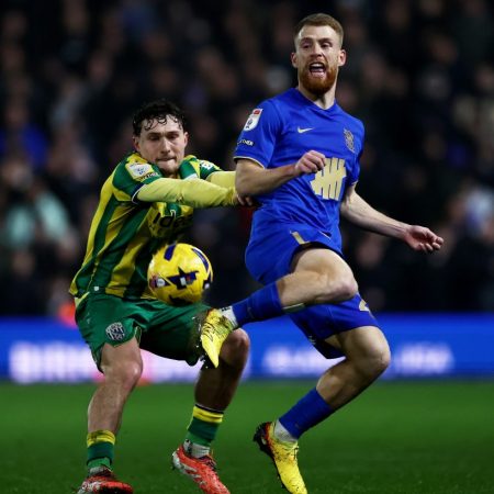 Carlos Vicente's Surprising Decision: From Alavés To Birmingham