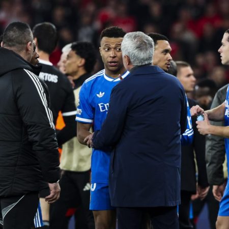 Mourinho And Mbappé Together At The Bernabéu? The 'Like' That Shakes Spanish Football