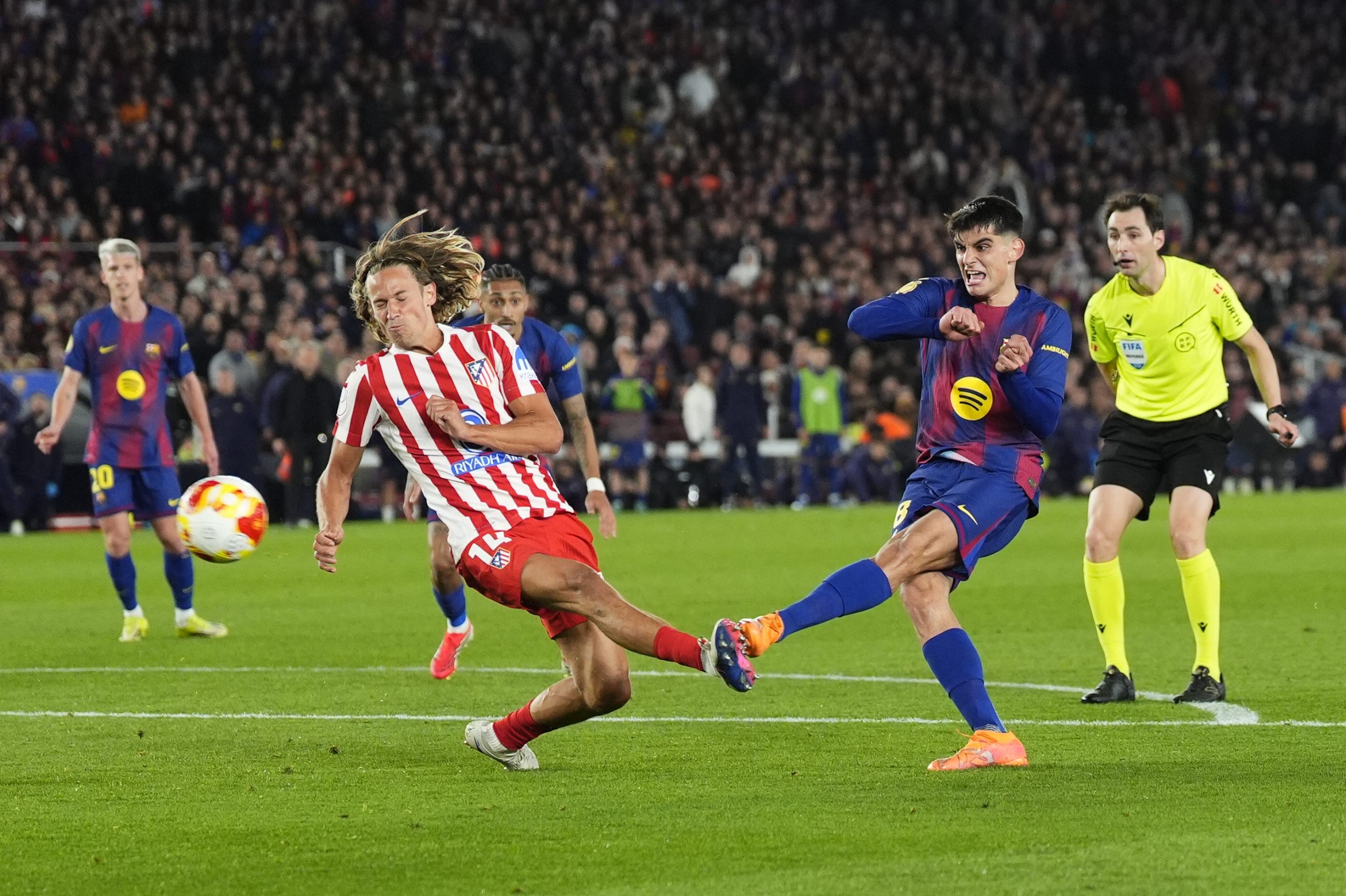 The Camp Nou, an Impregnable Fortress: Barça Seeks to Sentence Atlético in the Champions League