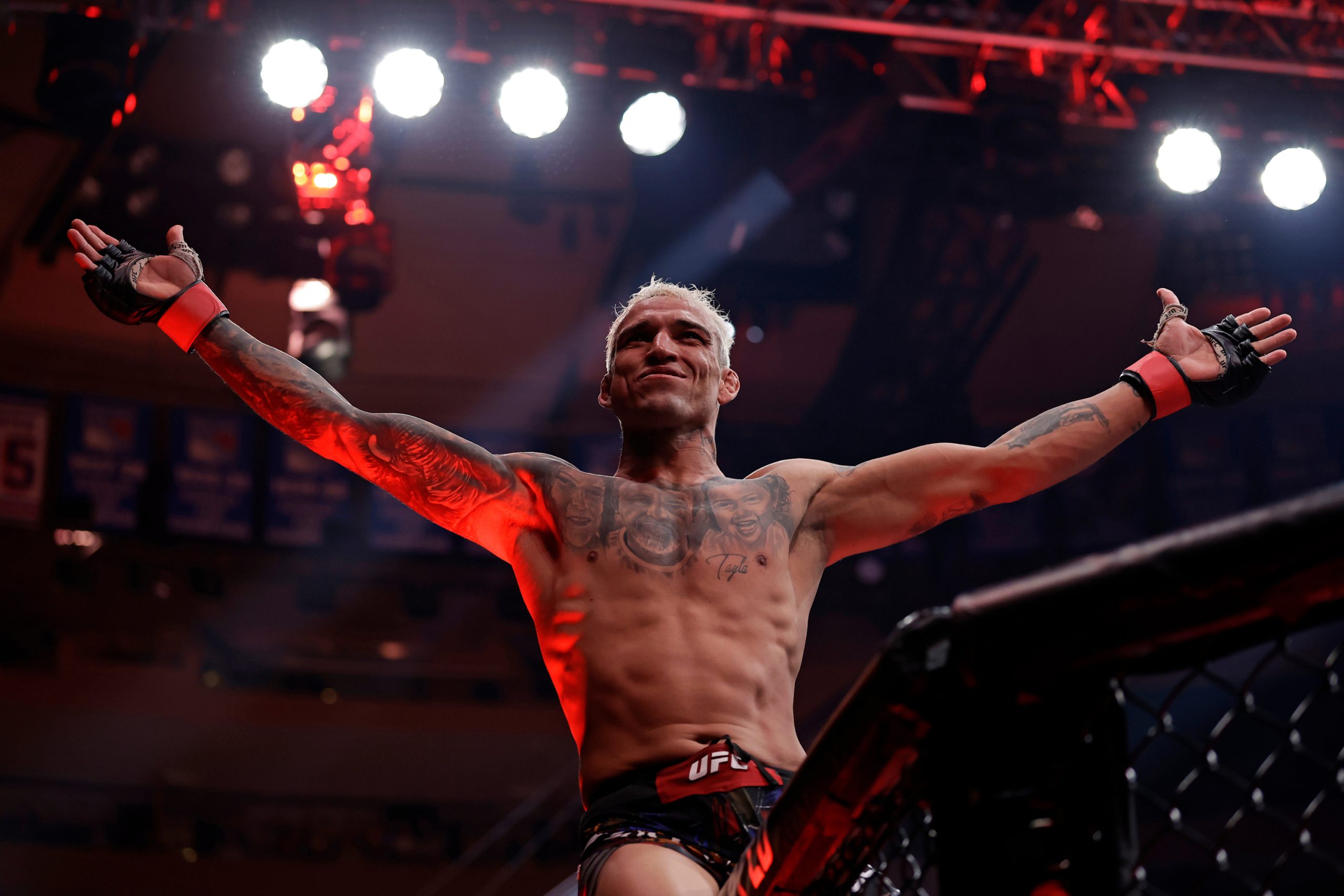 Charles Oliveira: ¿El Regreso Triunfal a la Cima de la UFC?