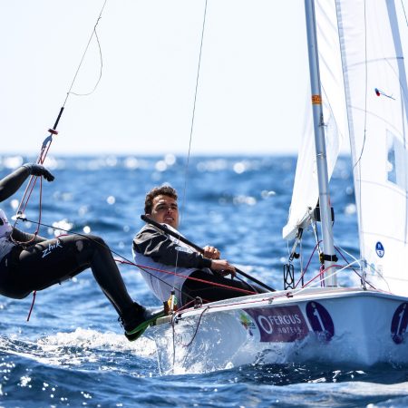 La Semana Olímpica Francesa de Vela Inicia con Éxito para los Regatistas Españoles