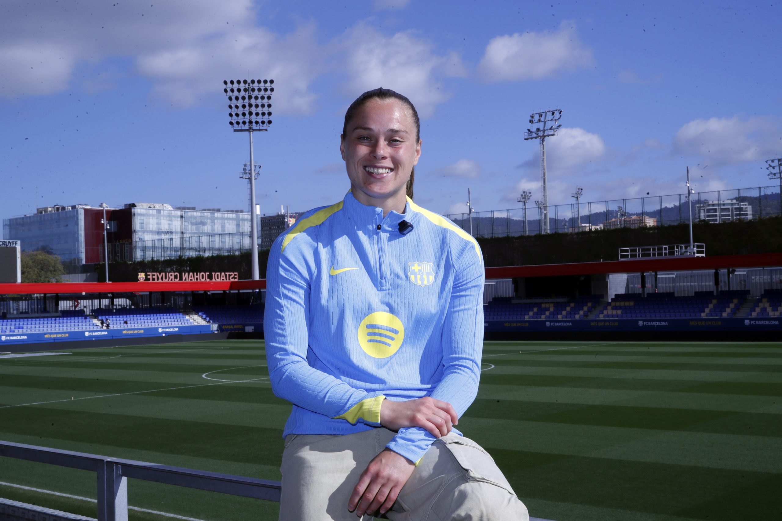 Ewa Pajor: From Shadow to Glory, the Polish Striker Who Conquers the Heart of the Camp Nou