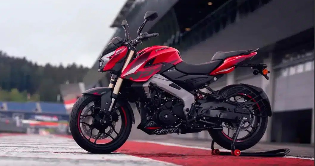 Motorcycle Revolution in Spain! Bajaj Challenges the Market with its New Pulsar NS 400 Motorcycle Revolution in Spain! Bajaj Challenges the Market with its New Pulsar NS 400