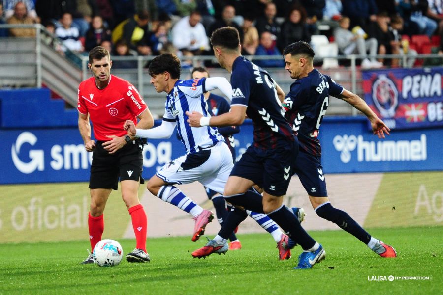 High Tension Guipuzcoan Derby: Sanse Receives Eibar in Anoeta