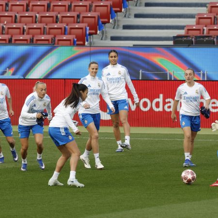 El Real Madrid Femenino Busca Redención en un Derbi Clave Tras el Golpe de la Champions