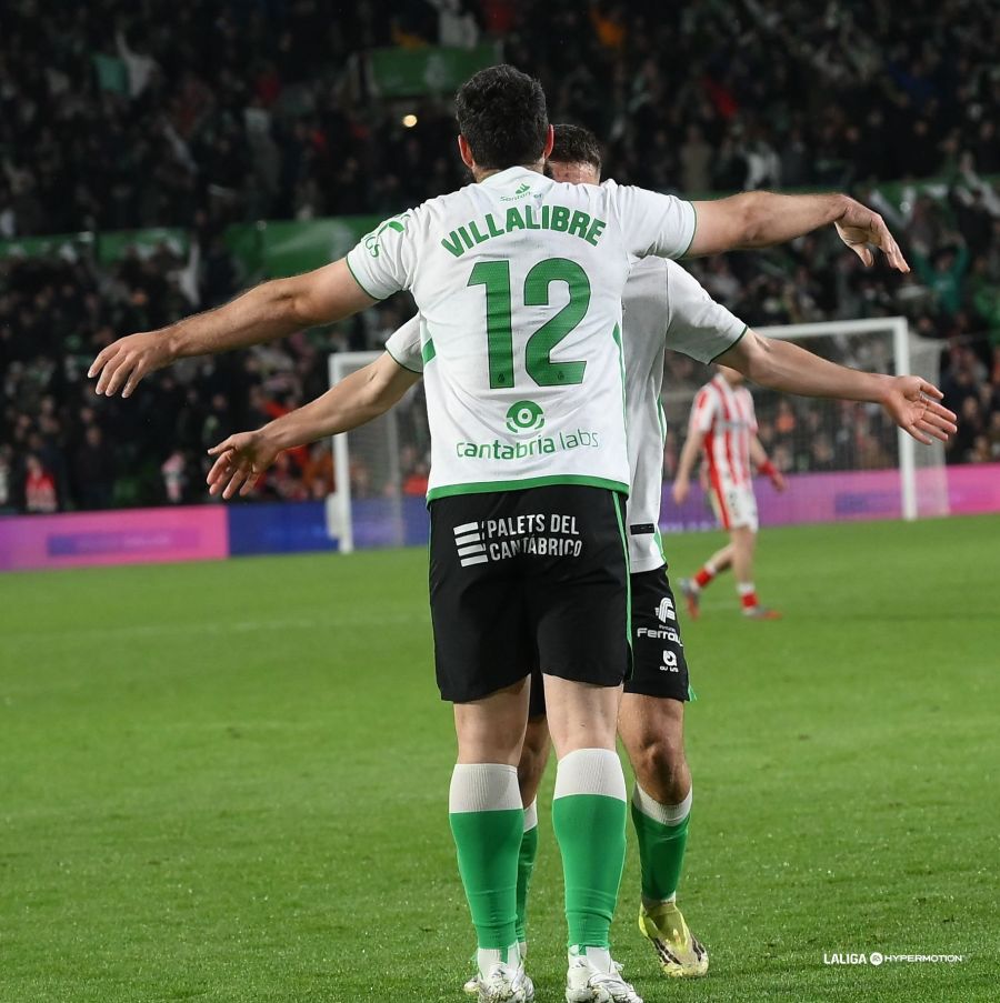 Epic comeback in El Sardinero! Villalibre seals Racing's victory in injury time