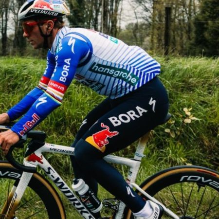 El Tour de Flandes se viste de gala: Evenepoel se une a la batalla de los titanes