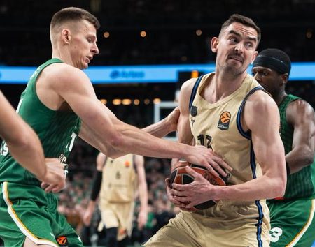 El Barça se juega la última carta en la Euroliga ante Panathinaikos