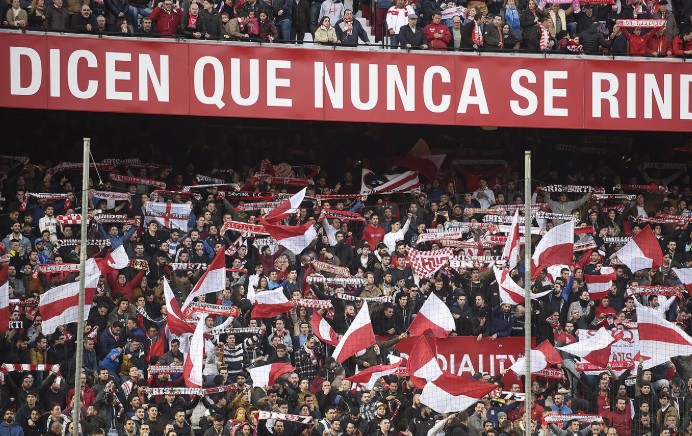 El Sevilla y Elche, en el punto de mira: Sanción millonaria por desobedecer a la Policía El Sevilla y Elche, en el punto de mira: Sanción millonaria por desobedecer a la Policía