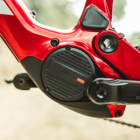 DJI Revoluciona el Mercado de las E-MTB con sus Motores Avinox M2 y M2S: Más Potencia, Menos Ruido