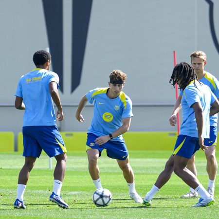 FC Barcelona Busca Asegurar el Liderato en un Derbi Clave contra el Espanyol