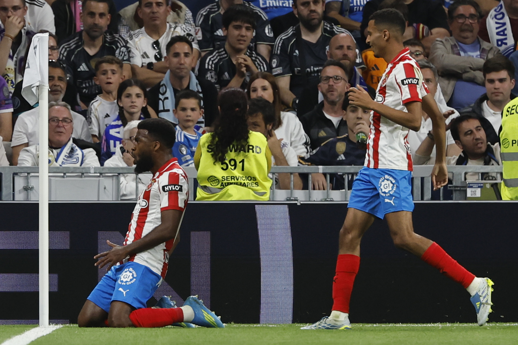 Girona Seals a Golden Point at the Bernabéu: Europe or the Fight for Salvation?