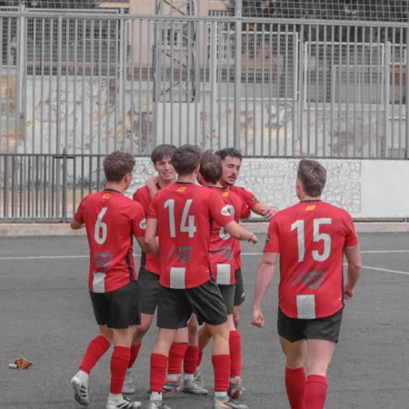 El Tortosa Ebre Resucita: Un 3-2 Dramático que Aumenta la Esperanza