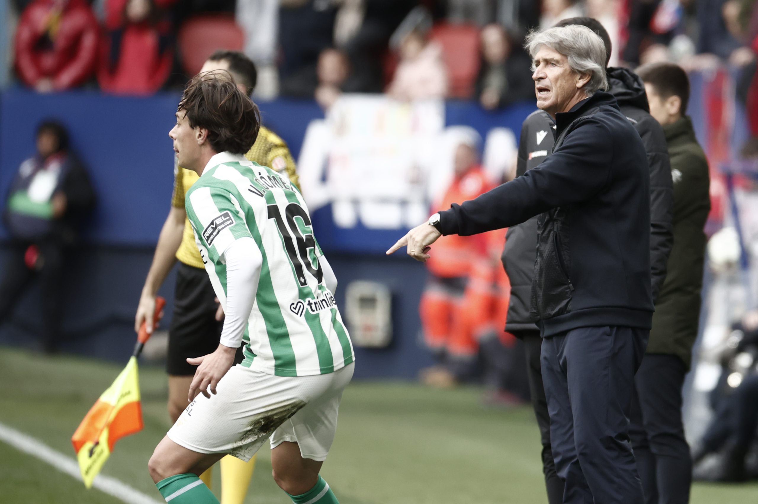 Betis en la Cuerda Floja: Siete Jornadas sin Triunfo Desatan la Preocupación en Heliópolis Betis en la Cuerda Floja: Siete Jornadas sin Triunfo Desatan la Preocupación en Heliópolis