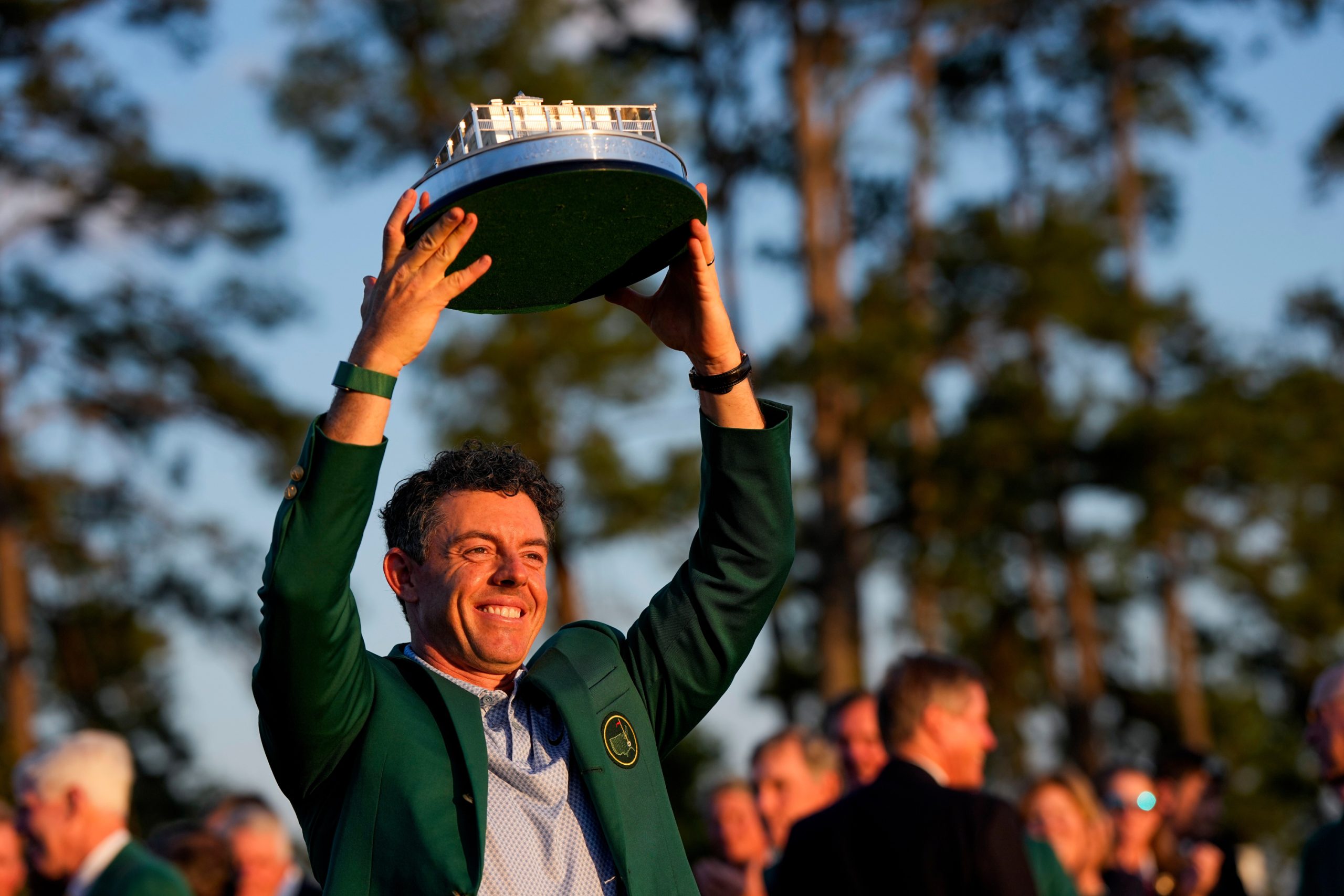 McIlroy Conquista su Segundo Masters en una Demostración de Resiliencia y Leyenda