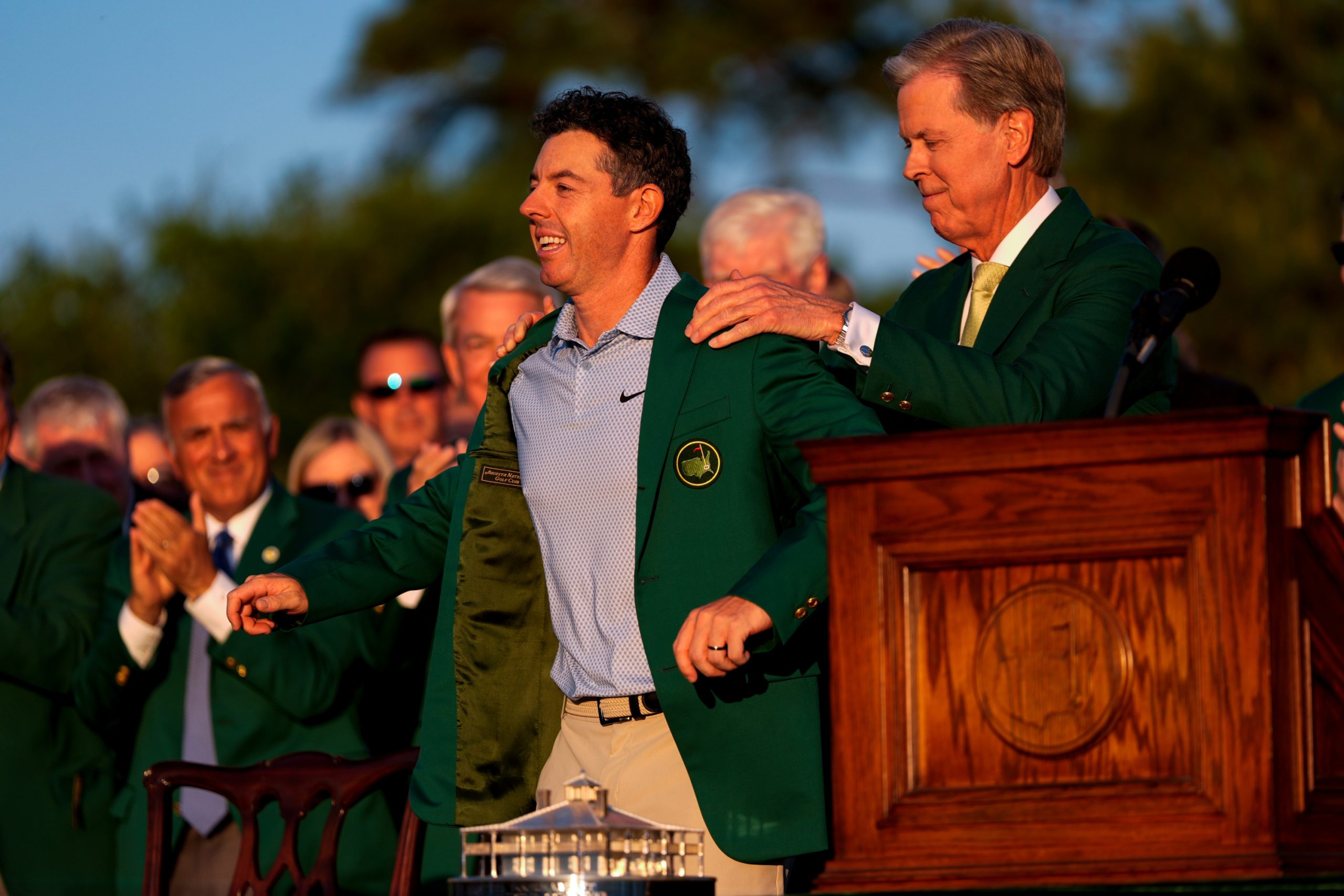 Rory McIlroy se consagra en Augusta y demuestra que su éxito no fue un accidente