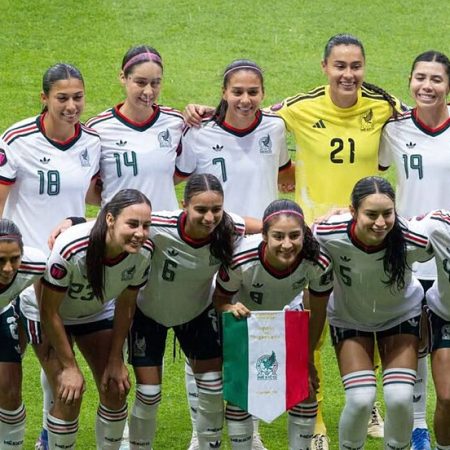 El Cielo Se Desploma, Pero el Corazón de la Selección Mexicana Femenil Brilla: Un Gesto que Conquistó al Mundo