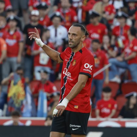 Alavés vs. Mallorca: Duelo a Muerte por la Permanencia en LaLiga