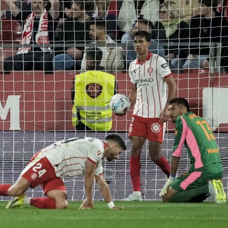 Girona Faces A Crucial Challenge At Mestalla: Remaining At Stake