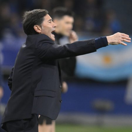 Oviedo Desborda al Villarreal: Marcelino Reconoce la Superioridad Azul