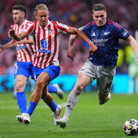 Llorente Warns Of A “War” And Calls For Ambition