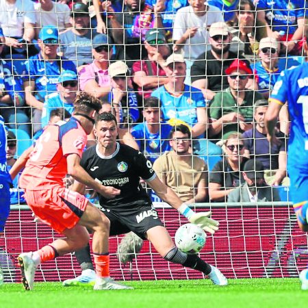 Fermín López: El Corazón Imparable del FC Barcelona y la Revelación de Europa