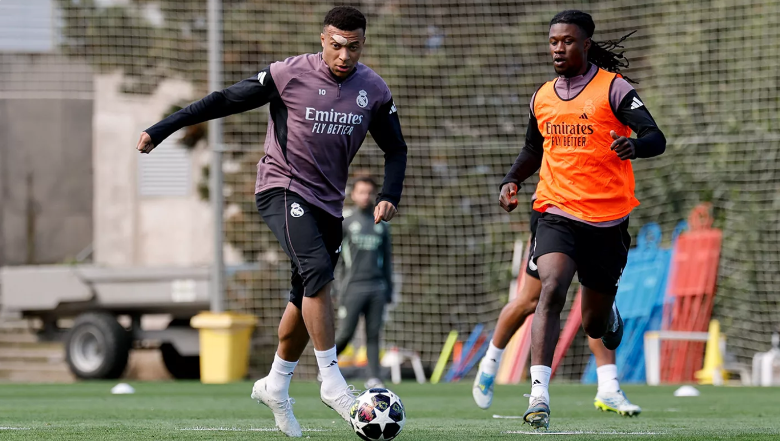 El abrazo que silenció el vestuario: la confesión de Camavinga sobre Mbappé y el precio de la Champions El abrazo que silenció el vestuario: la confesión de Camavinga sobre Mbappé y el precio de la Champions