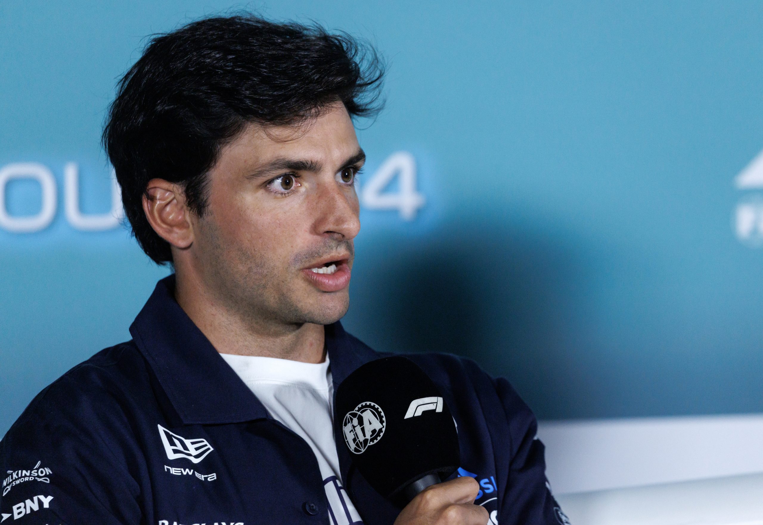 Sainz Seduce en Miami: Un Williams Renacido con Sabor a Electricidad Agria