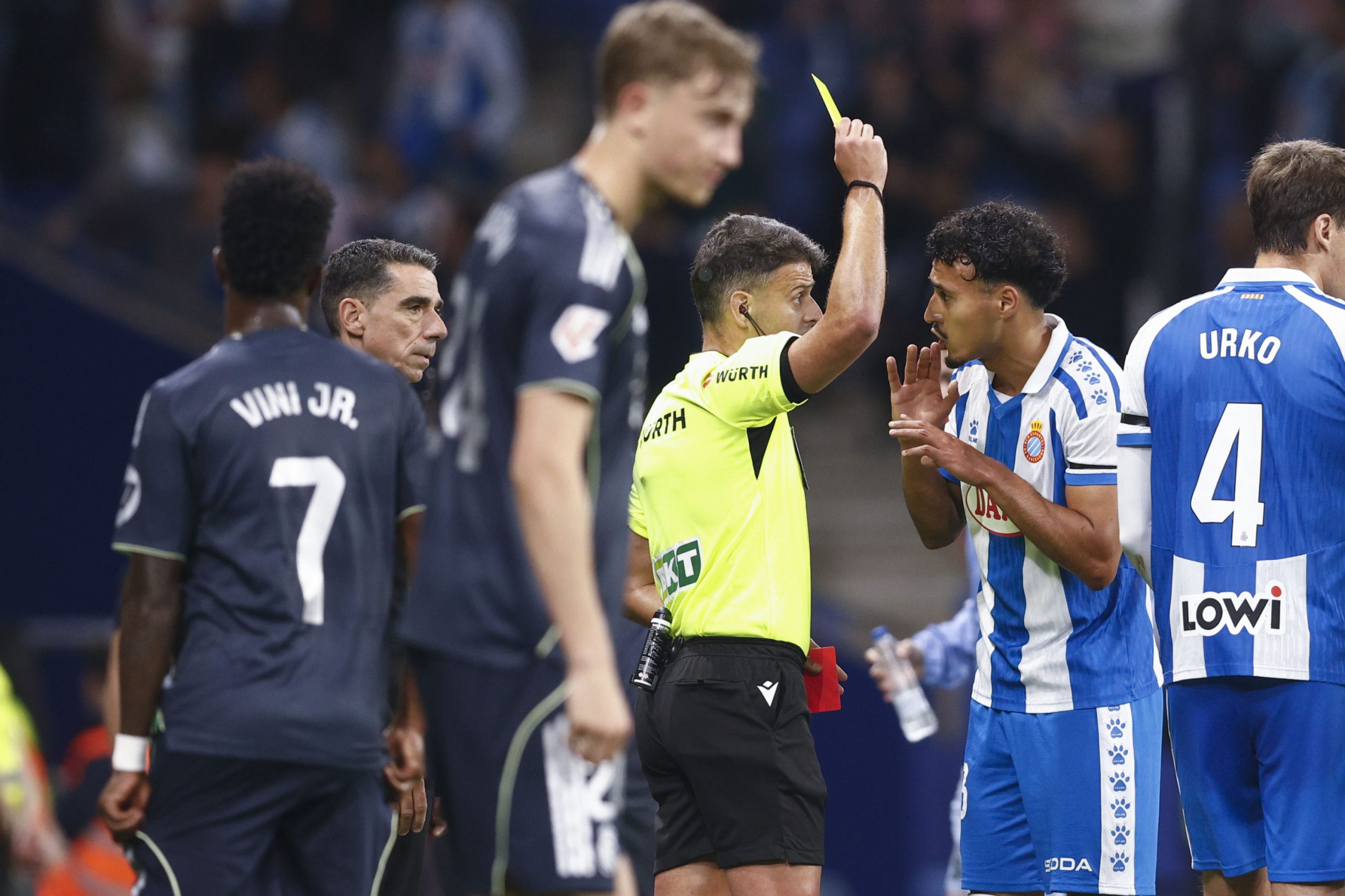 El VAR Salva al Espanyol: La Jugada que Cambió el Partido en 34 Segundos El VAR Salva al Espanyol: La Jugada que Cambió el Partido en 34 Segundos