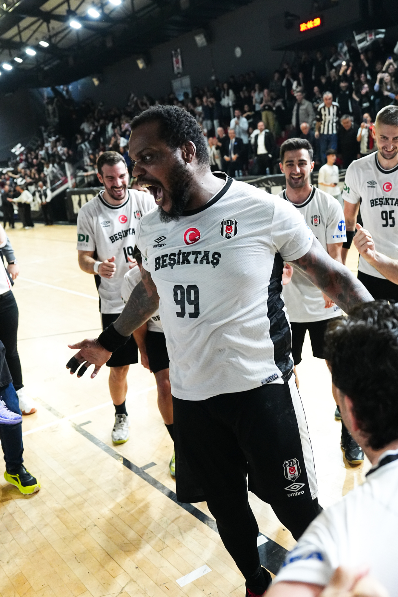 El Gigante Silencioso del Balonmano: Cédric Sorhaindo Cuelga las Botas Tras una Carrera de Leyenda El Gigante Silencioso del Balonmano: Cédric Sorhaindo Cuelga las Botas Tras una Carrera de Leyenda
